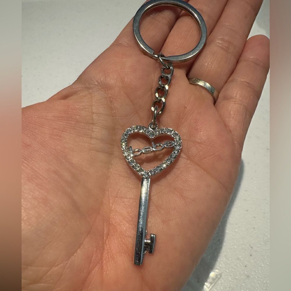 New Bebe Silver‎ Tone Heart Key -Keychain